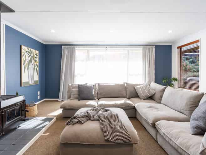 7 Windsor Place, Mosgiel