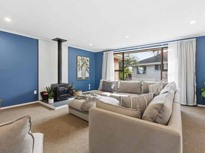 7 Windsor Place, Mosgiel