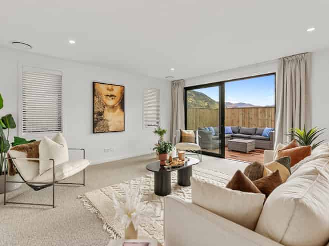 64 Little Owl Loop, Jacks Point