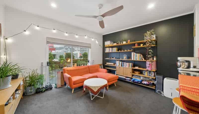 10/3  Kelvin Grove, Te Aro