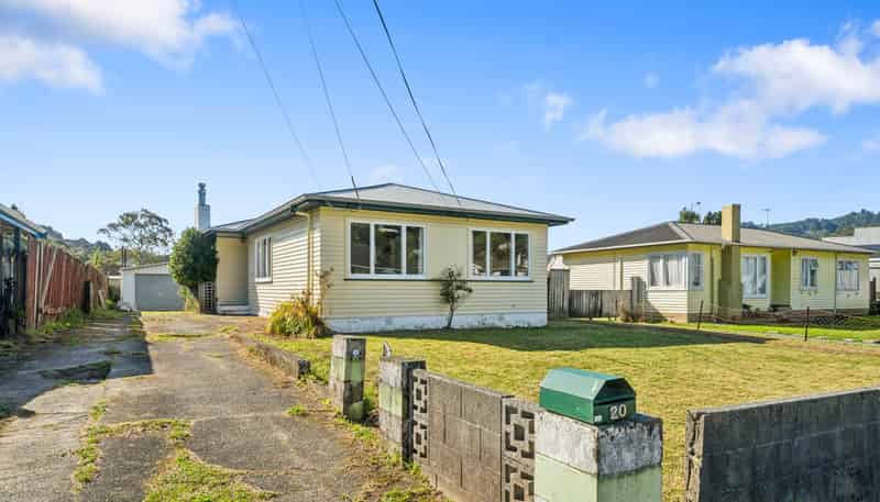 20 Hanson Grove, Stokes Valley