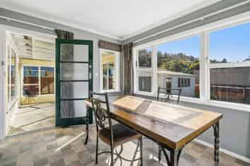 20 Hanson Grove, Stokes Valley