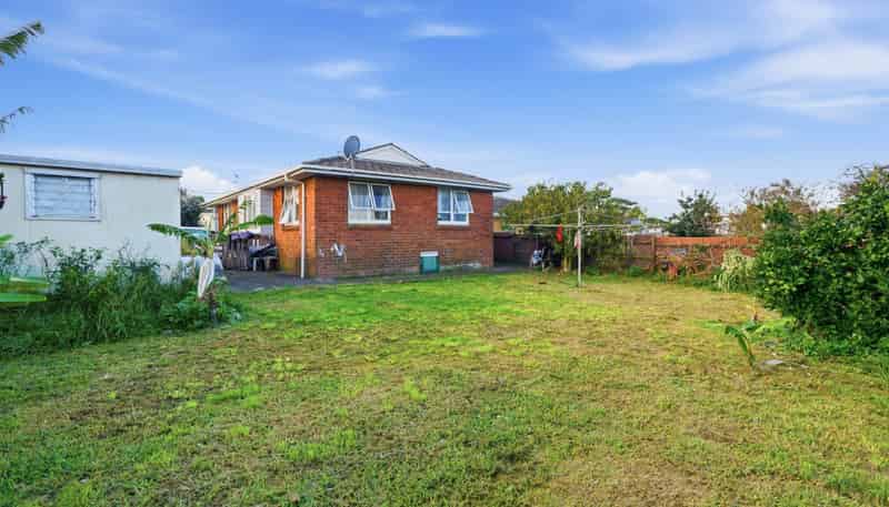 13 Archboyd Avenue, Mangere East