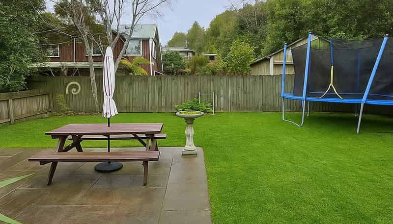 78B Pinehaven Road, Pinehaven