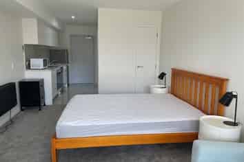 G7 8 Gray Avenue, Mangere East