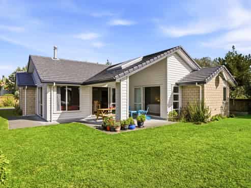 32 and 34 Ngahana Place, Turangi