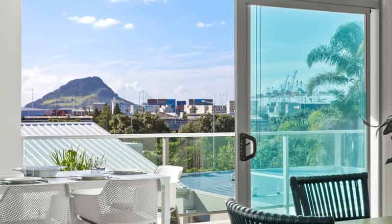 4/52 Cliff Road, Tauranga Central