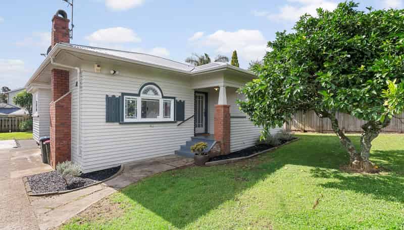 42 Duke Street, Three Kings