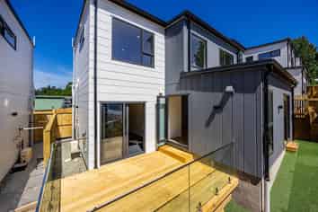 30 Rangitiki Crescent, Lynfield