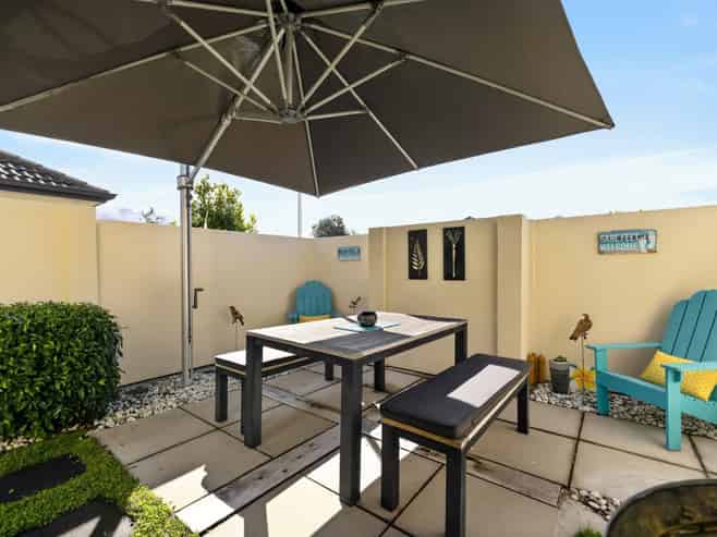 8 Bucklands Crescent, Papamoa