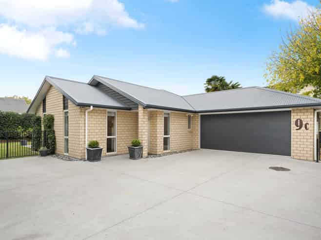 9C Williams Street, Cambridge