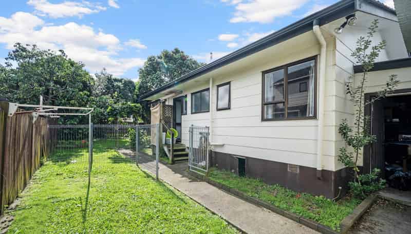 397 Roscommon Road, Manurewa