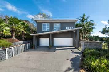 2 Pounamu Avenue, Greenhithe