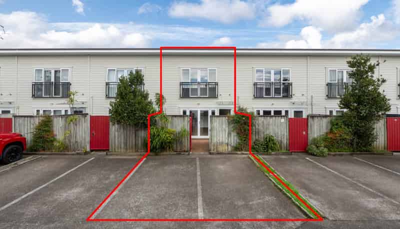32/99 Mays Road, Onehunga