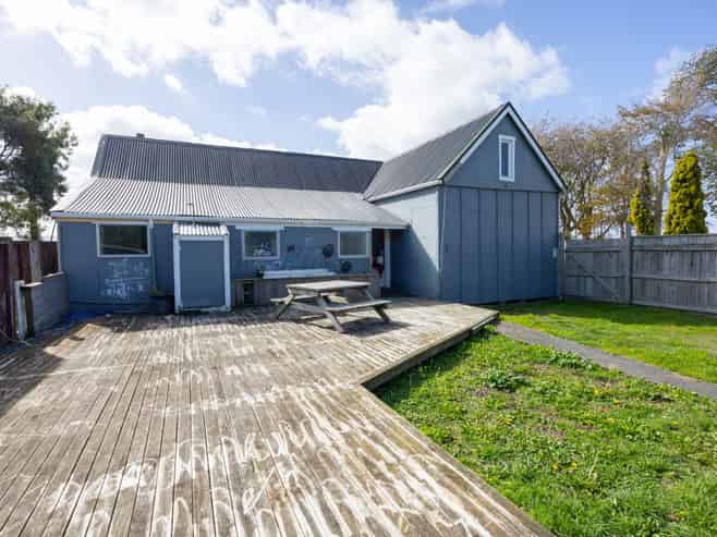 82 Dundas Road, Sanson