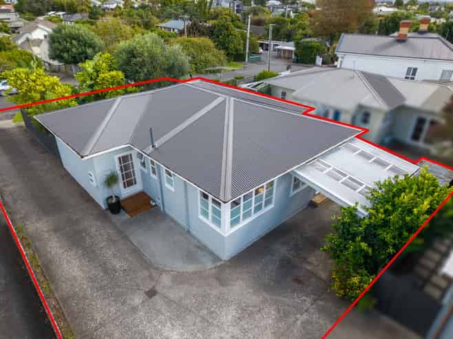 7 Knight Avenue, Mount Albert