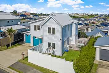 7 Harwich Court, Gulf Harbour