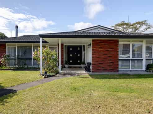 19 Anaru Place, Awapuni