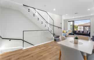 2/245 Campbell Road, Greenlane