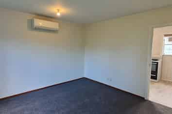 1/48E Merton Street, Trentham