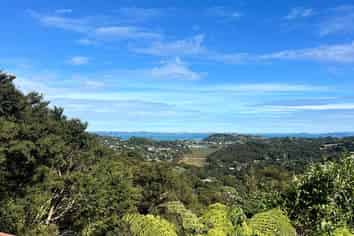 53 Crescent Road East, Ostend