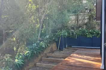 53 Crescent Road East, Ostend