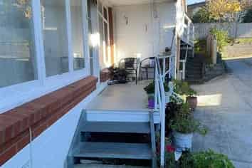 2/12 Dawn Place, Te Atatu South