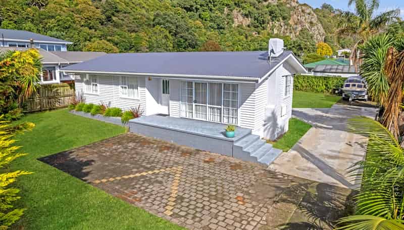 8 Matirerau Street, Whakatane