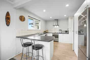 43A Edgewater Drive, Pakuranga