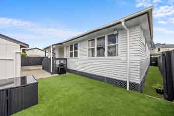43A Edgewater Drive, Pakuranga