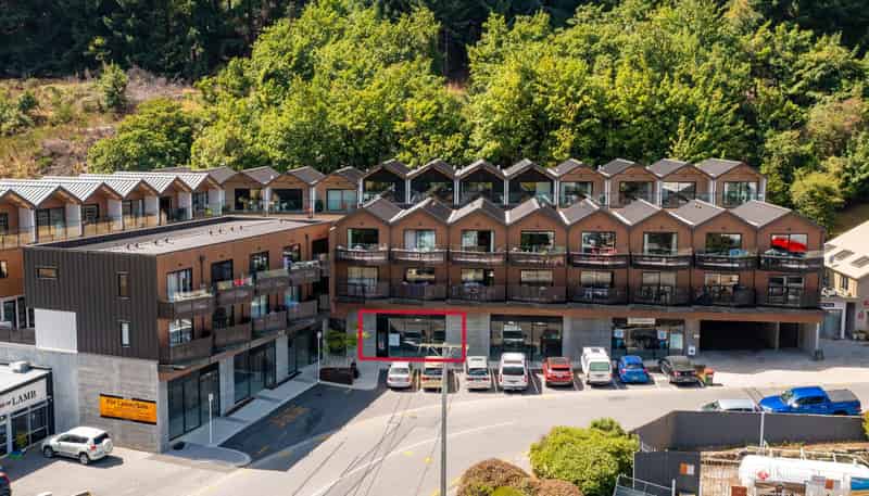 36/135 Hallenstein Street, Queenstown