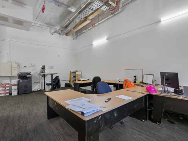 Modern commercial investment - Queenstown