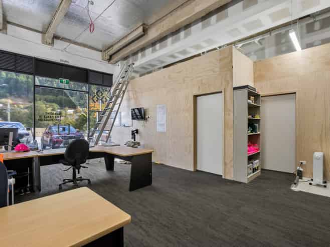 Modern commercial investment - Queenstown