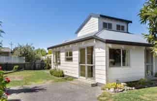 16a Cassino Crescent, Onekawa