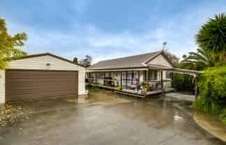 717 Duke Street, Mahora