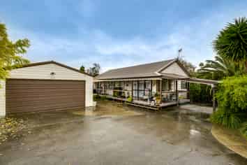 717 Duke Street, Mahora