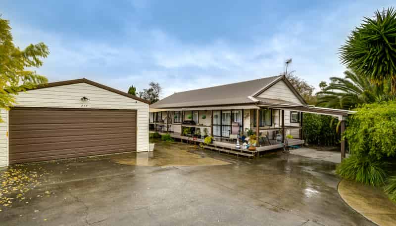 717 Duke Street, Mahora