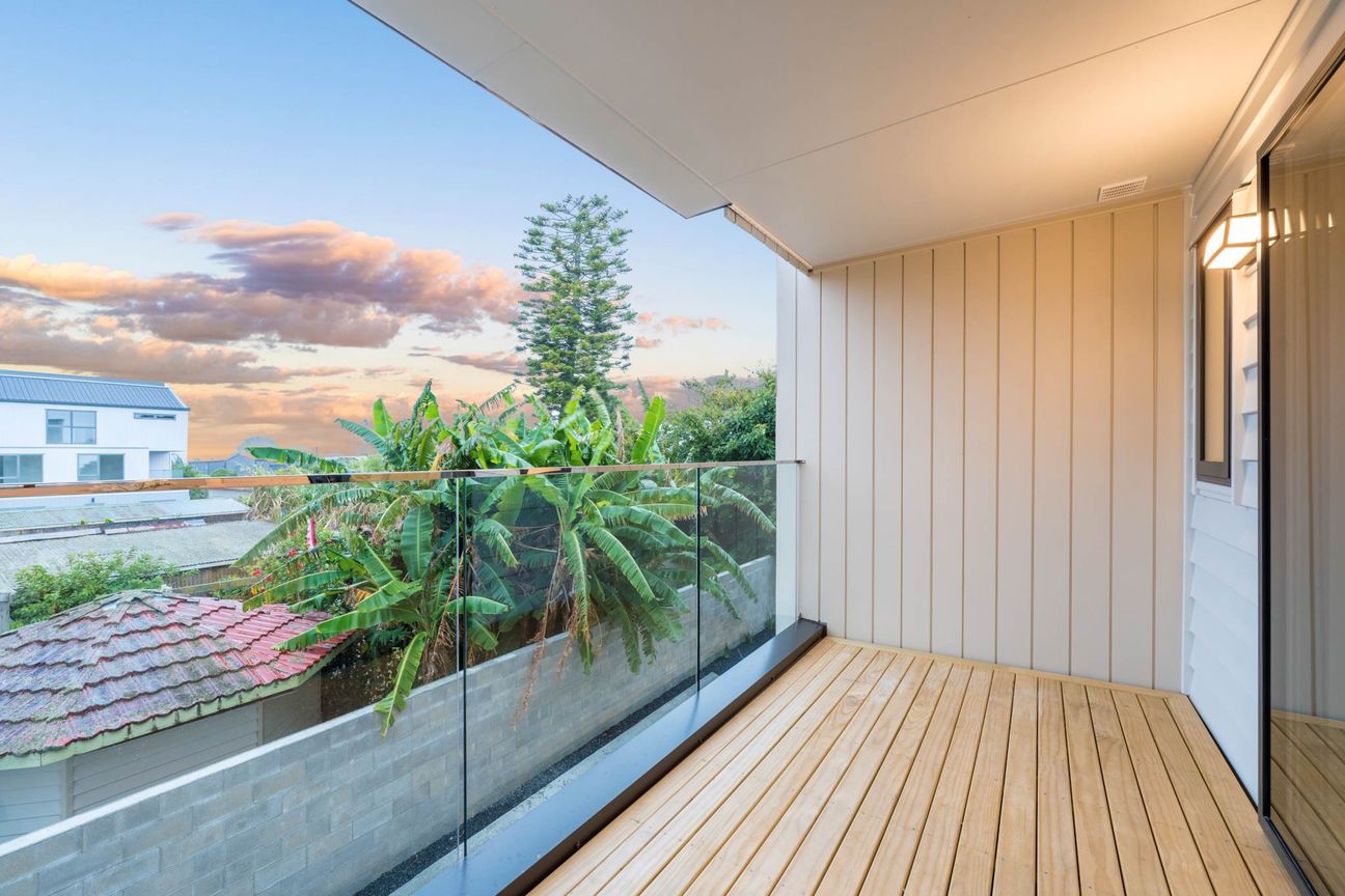 Near-New, Elegant and Value Packed - Ansicht 5