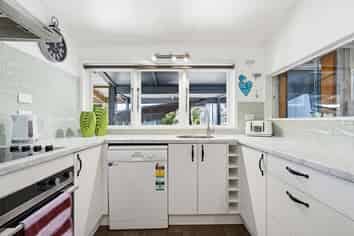 74A Beach Road, Katikati