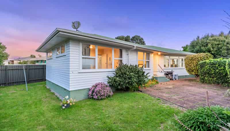 67 Te Kanawa Crescent, Henderson