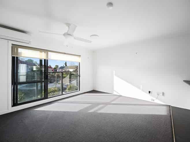 3 Chevalier Court 809 Heaphy Tce, Claudelands