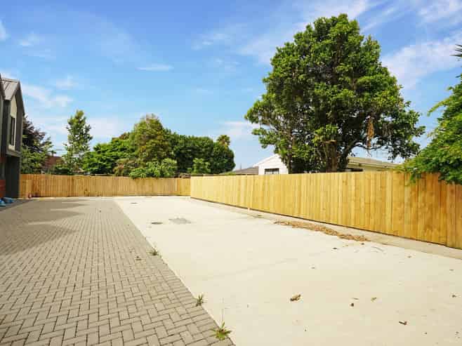 2/6 George Street, Papakura