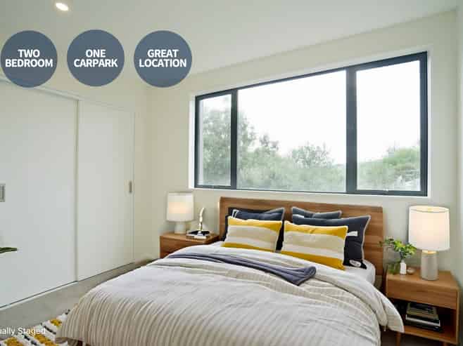 2/6 George Street, Papakura