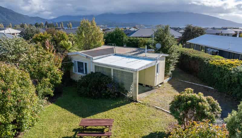 67 Matai Street, Te Anau