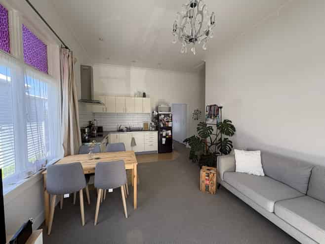 2/42 Wairiki Road, Mount Eden