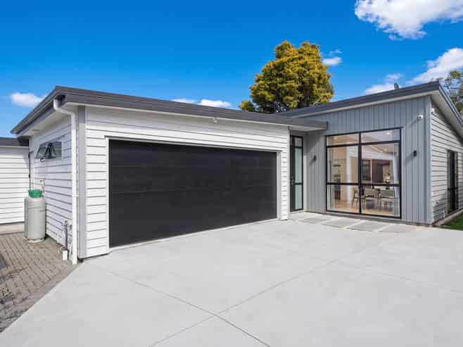 22A Merchant Avenue, Te Atatu South