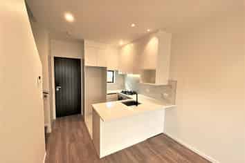 7 Hearth Street, Flat Bush