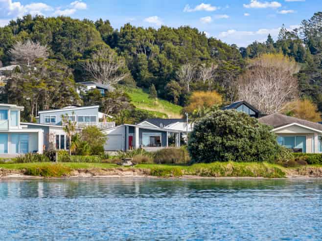 14 Hampton Mews, Snells Beach