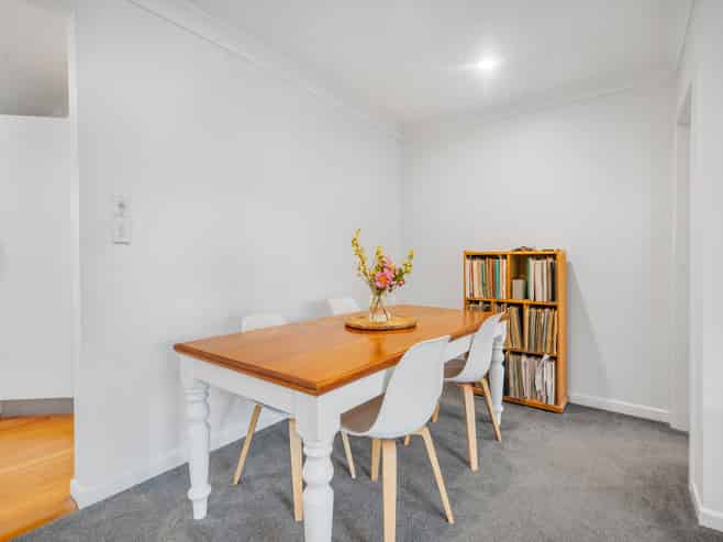 24 Atkinson Road, Titirangi