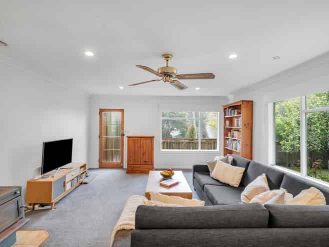 24 Atkinson Road, Titirangi